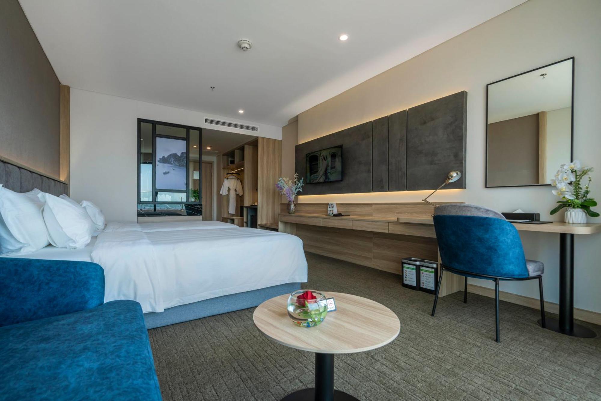 Wyndham Garden Legend Halong Hotel Ha Long Exterior photo