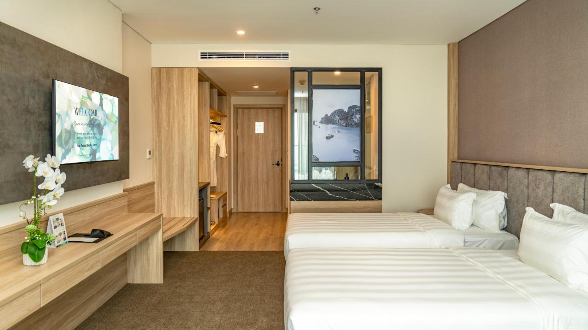 Wyndham Garden Legend Halong Hotel Ha Long Exterior photo